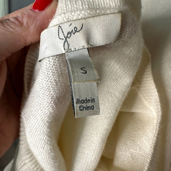 Joie Amalyn Cashmere Blend  Cold Shoulder Sweater Size Small - Picture 8 of 9